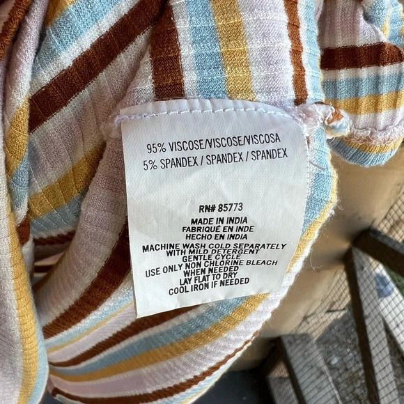 O’Neill Ladies Morette Stripe Dress - Size Small - Picture 4 of 6